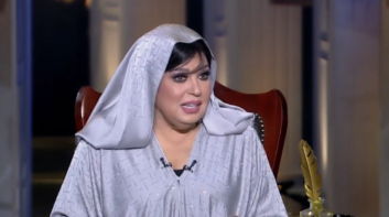 فيفي عبده تكشف مفاجأة عن مشاركة محمد هنيدي في حزمني يا